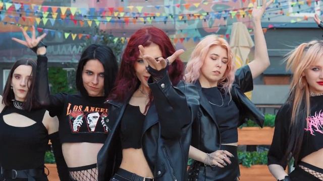 [KPOP IN PUBLIC] (G)I-DLE ((여자)아이들) - TOMBOY | DANCE COVER by NEVADA feat. BERMUDA & Oxygen смотреть онлайн