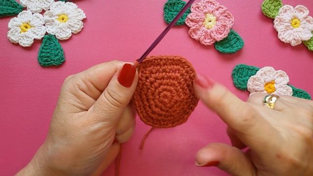 Perrito Salchicha // Teje con GanchiBol смотреть онлайн