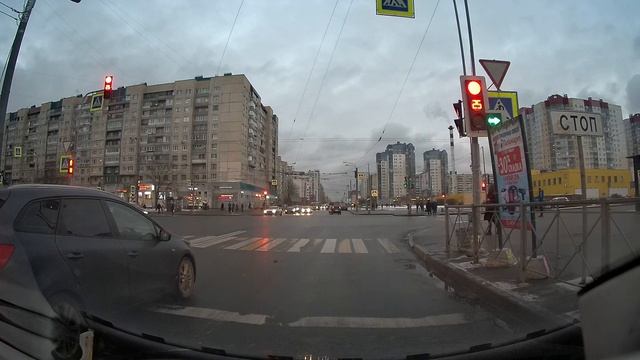 Неправильная настройка дорожного светофора смотреть онлайн