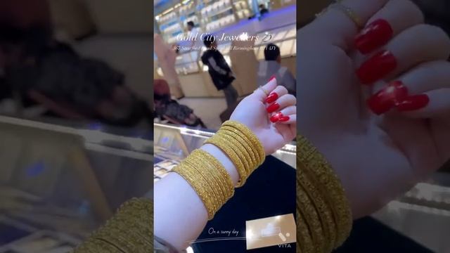 सोने की चूडियां इतनी सूंदर |22 karat gold bangles Dubai style heavy gold bangles and kada collectio смотреть онлайн