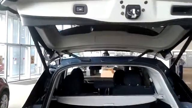 Hend free багажник без рук Ниссан Х-Трейл смотреть онлайн