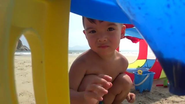 Туристы в Шэнчжень 2016 смотреть онлайн