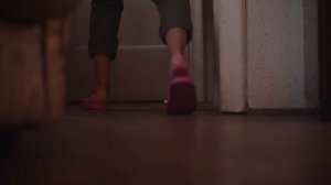 Neighbours back From Hell // Episode 3 - Snappy Delivery!