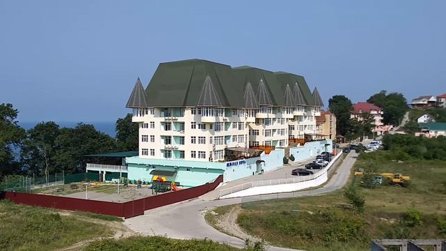 Ровный земельный участок 6 C. в Лазаревском в собственности