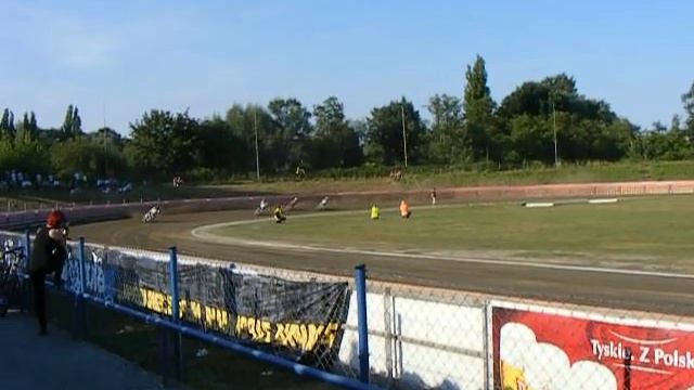 WANDA - KROSNO 6 bieg, piewszy Ernest Koza смотреть онлайн