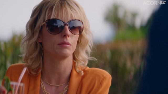 Cannes Confidential Sneak Peek смотреть онлайн