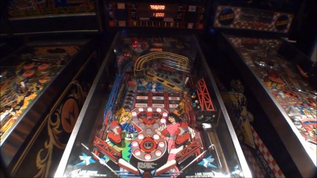 Williams Rollergames Pinball Machine 1990 смотреть онлайн