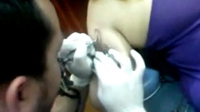 tattoo braço смотреть онлайн