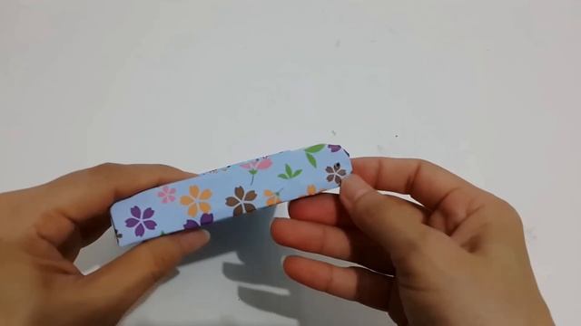 DIY How To Make A  Simple Makeup Box / DIY Makeup Organizer