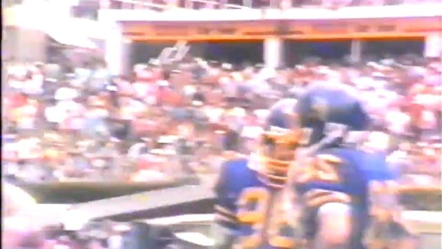Queensland Gridiron Football League go to the 'Gabba - Centurions v Wardogs Exhibition game 1986 смотреть онлайн