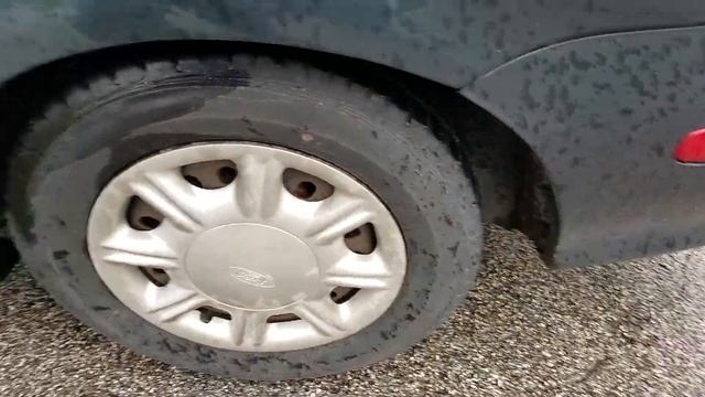 1998 Ford Taurus смотреть онлайн