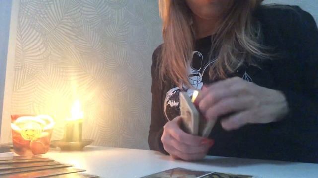 Про бывших коллег??? смотреть онлайн