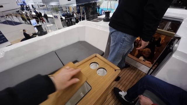 Поездка на выставку яхт в Дюссельдорф, осмотр яхт Бавария С38 и Дюфор 37. Жизнь в Германии. #1 смотреть онлайн