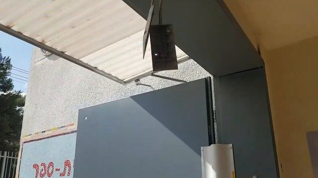 Замена расширителя и проверка дверей в школе смотреть онлайн