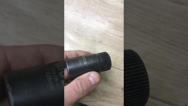 Устранение прорыва газов из под форкамеры двигателя ОМ602 W124#w124 #w124_fanatics #turbodiesel