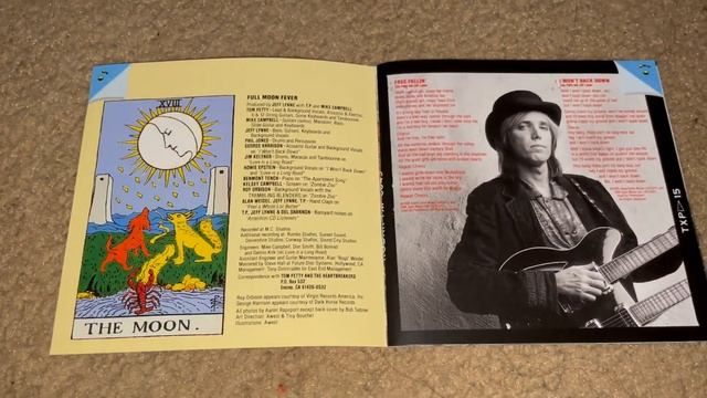 Unboxing Tom Petty - Full Moon Fever смотреть онлайн