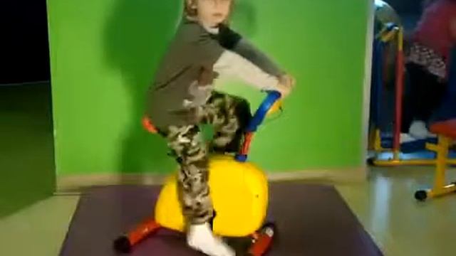 Детский велотренажер смотреть онлайн