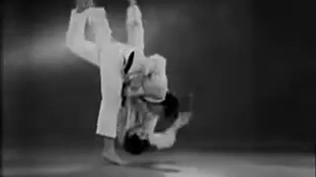 Дзюдо - Подхват изнутри смотреть онлайн