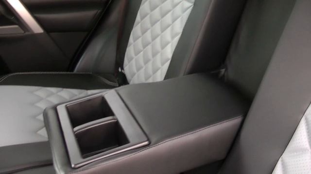 Авточехлы Тойота Рав 4, 4 поколения смотреть онлайн