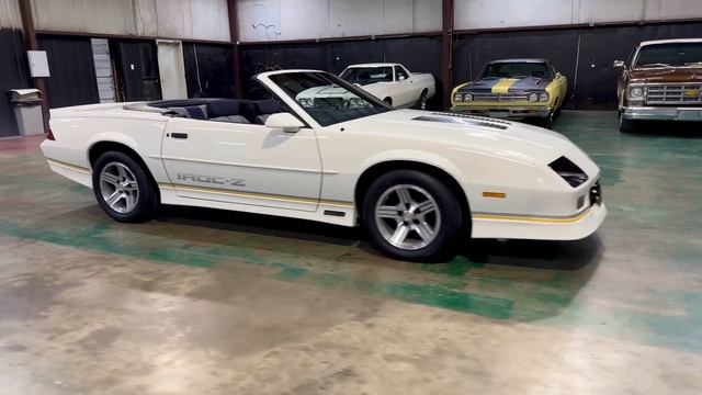 *SOLD* 1988 Chevrolet Camaro IROC-Z Convertible / 5.0 TPI / Automatic / 43K Miles смотреть онлайн