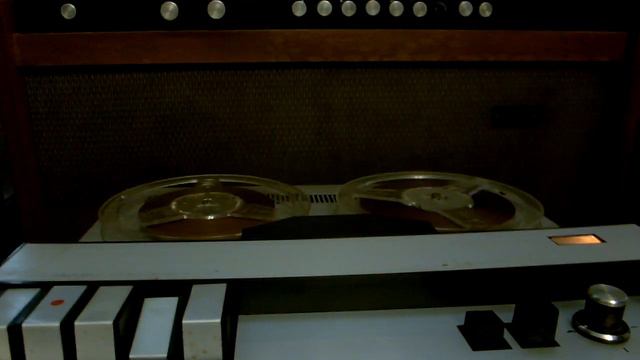 Найдено на старой ленте : Эдита Пьеха "Хочешь я пойду с тобой"(А.Броневицкий-С.Фогельсон) смотреть онлайн