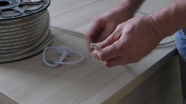 Светодиодная лента на 220 Вольт красная смотреть онлайн