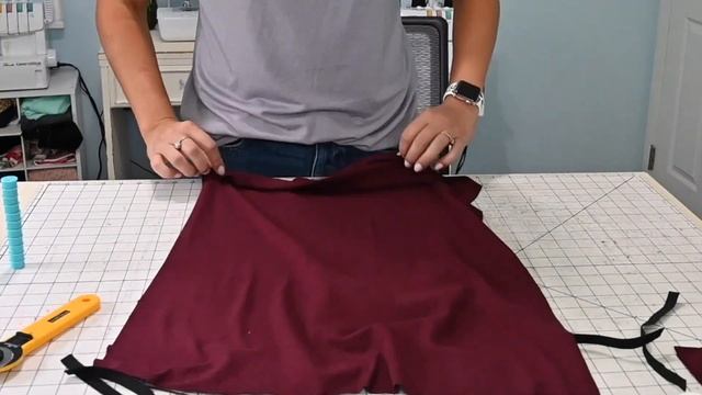 Easy Sewing Tutorial- Creating A Trendy Sleeve By Simply Adding Elastic! смотреть онлайн