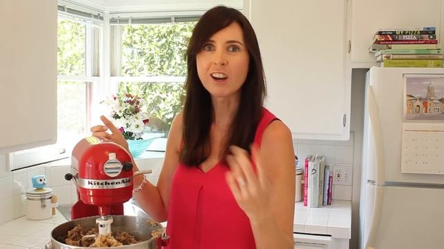 Chocolate Chip Cookie Cake - Gemma's Bigger Bolder Baking Episode 2 - Gemma Stafford смотреть онлайн