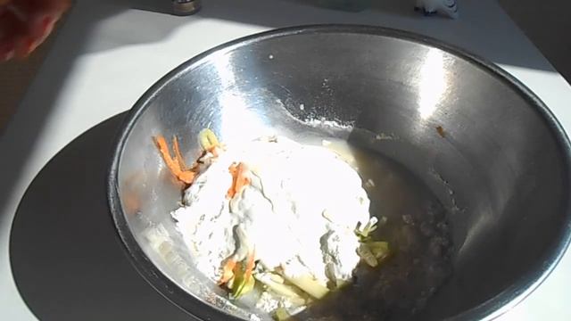 Овощная лепешка на сковороде. Быстрая еда по-корейски смотреть онлайн