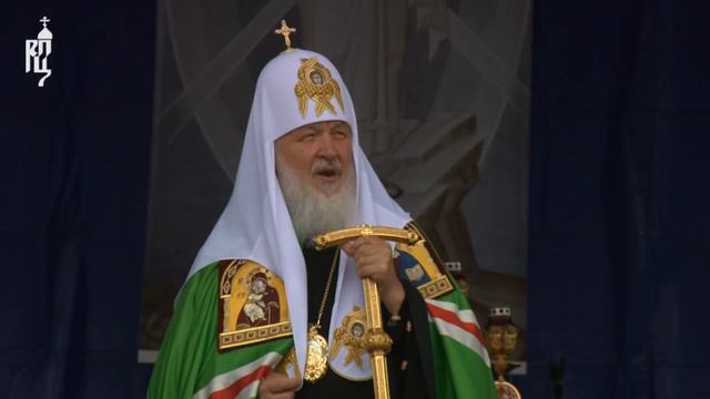 Патриарх Кирилл совершил всенощное бдение на площади у Михаило-Архангельского собора г. Архангельск смотреть онлайн