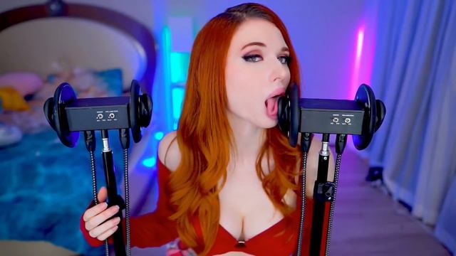 HOT ASMR I Ear Licking & Eye Contac смотреть онлайн