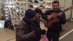 Цыгане поют хит