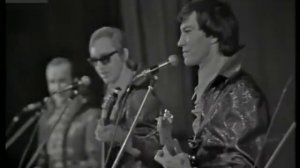 Ансамбль Веселые Ребята 1971  Люди встречаются