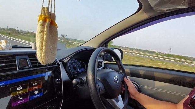 Datsun RediGo mileage review смотреть онлайн