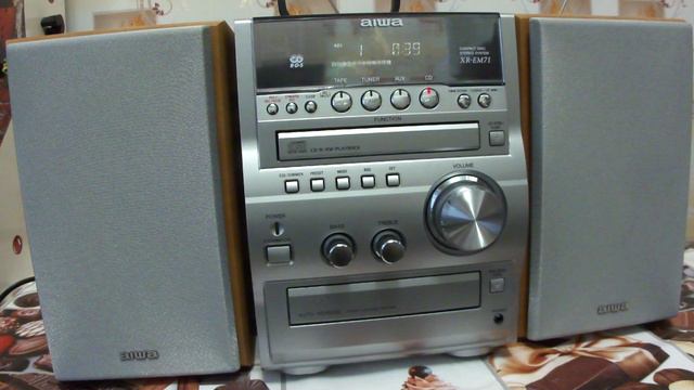 AIWA XR-EM71 микро система. смотреть онлайн