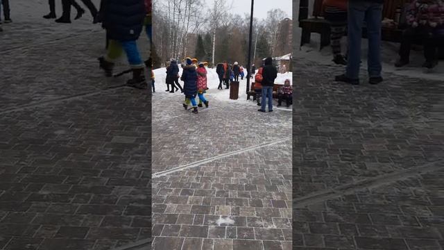 14 марта 2021 г. Отлично погуляли. / Танец Папы и дочки !!! / Парк / г. Мытищи смотреть онлайн