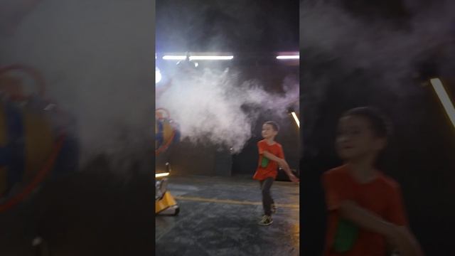 VR Нефтекамск. День рождения в VR клубе Кнопка смотреть онлайн