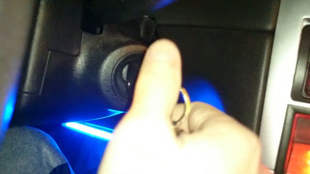 Peugeot 307 interior led light and display change colours смотреть онлайн