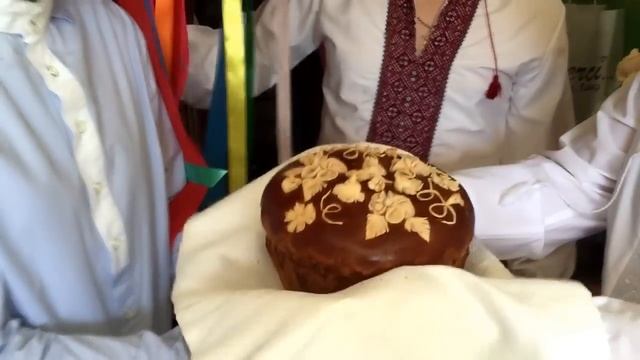 Заручини в українському стилі смотреть онлайн