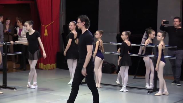 Сергей Полунин (Sergei Polunin) в Крыму - мастер класс для детей Севастополе смотреть онлайн