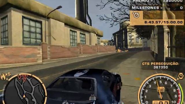 NFS Most Wanted - 16 minutos de perseguição com o Nissan Skyline R34 смотреть онлайн