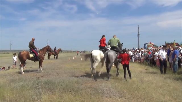 Песня Сергея Ларина «Мысли — мои ноги» смотреть онлайн