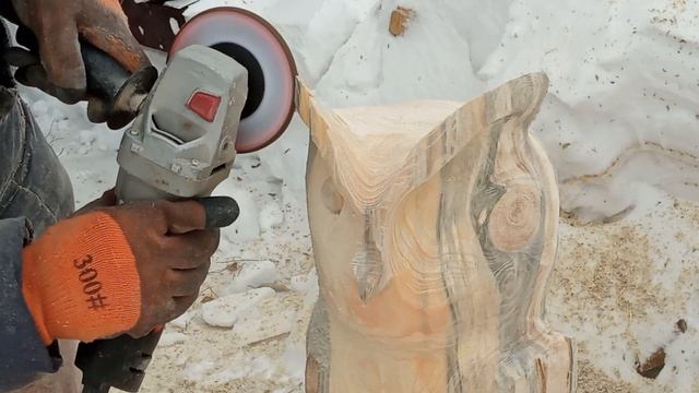 Самый быстрый и самый простой способ сделать сову .Филин , резьба бензопилой . смотреть онлайн
