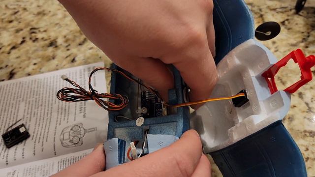 XK - A500 - RTF Fattie F4U Corsair - Unbox, Build, & Maiden Flight + Bonus Satellite Rx Setup смотреть онлайн