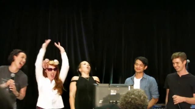 VanCon 2015 Karaoke: "You're The One That I Want" смотреть онлайн