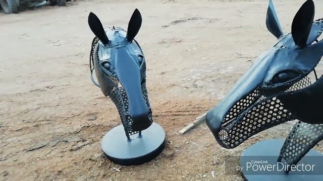 Головы лошадиные (оголовки на столбы) смотреть онлайн