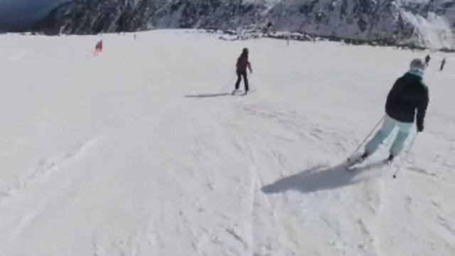 Borovets Feb 2020 - Ski Team Scoot in a chalet rather than a hotel ! How did we do? смотреть онлайн