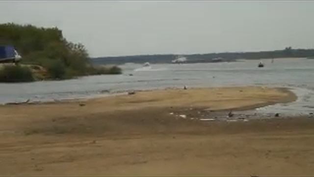 Судно на воздушной подушке Славир (КМ-6) смотреть онлайн