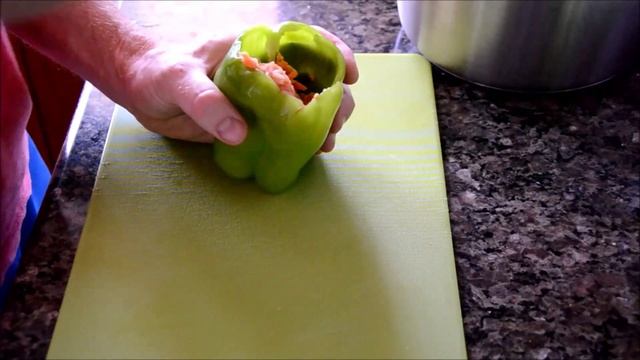 Перец фаршированный куриным фаршем и рисом смотреть онлайн