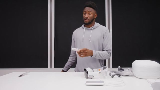 Unboxing Apple Vision Pro by MKBHD смотреть онлайн